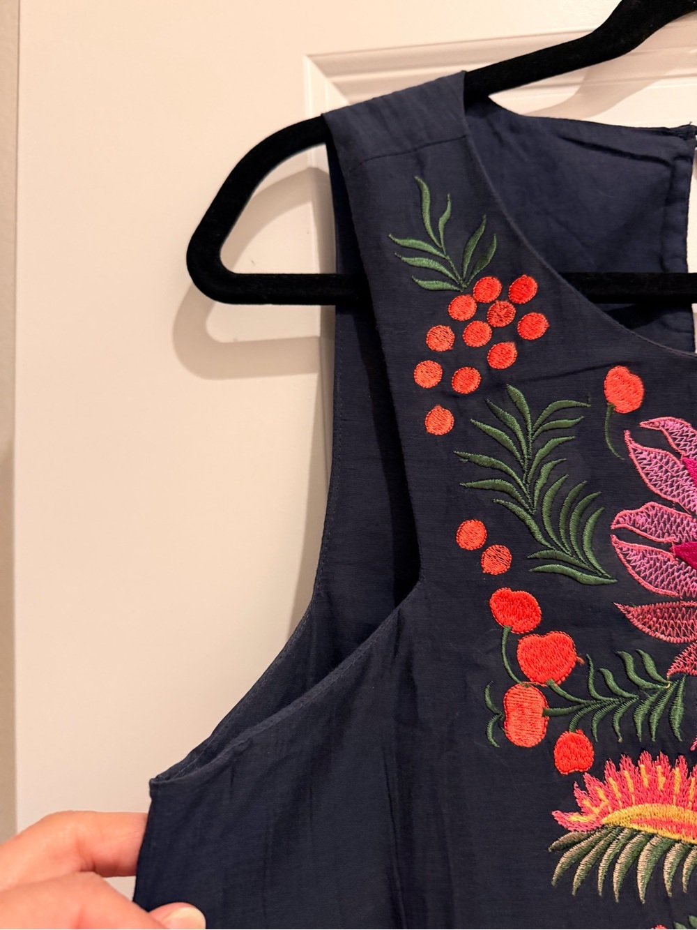 Samant Chauhan Embroidered Halter Dress, a collaboration with Anthropologie - Picture 6 of 8